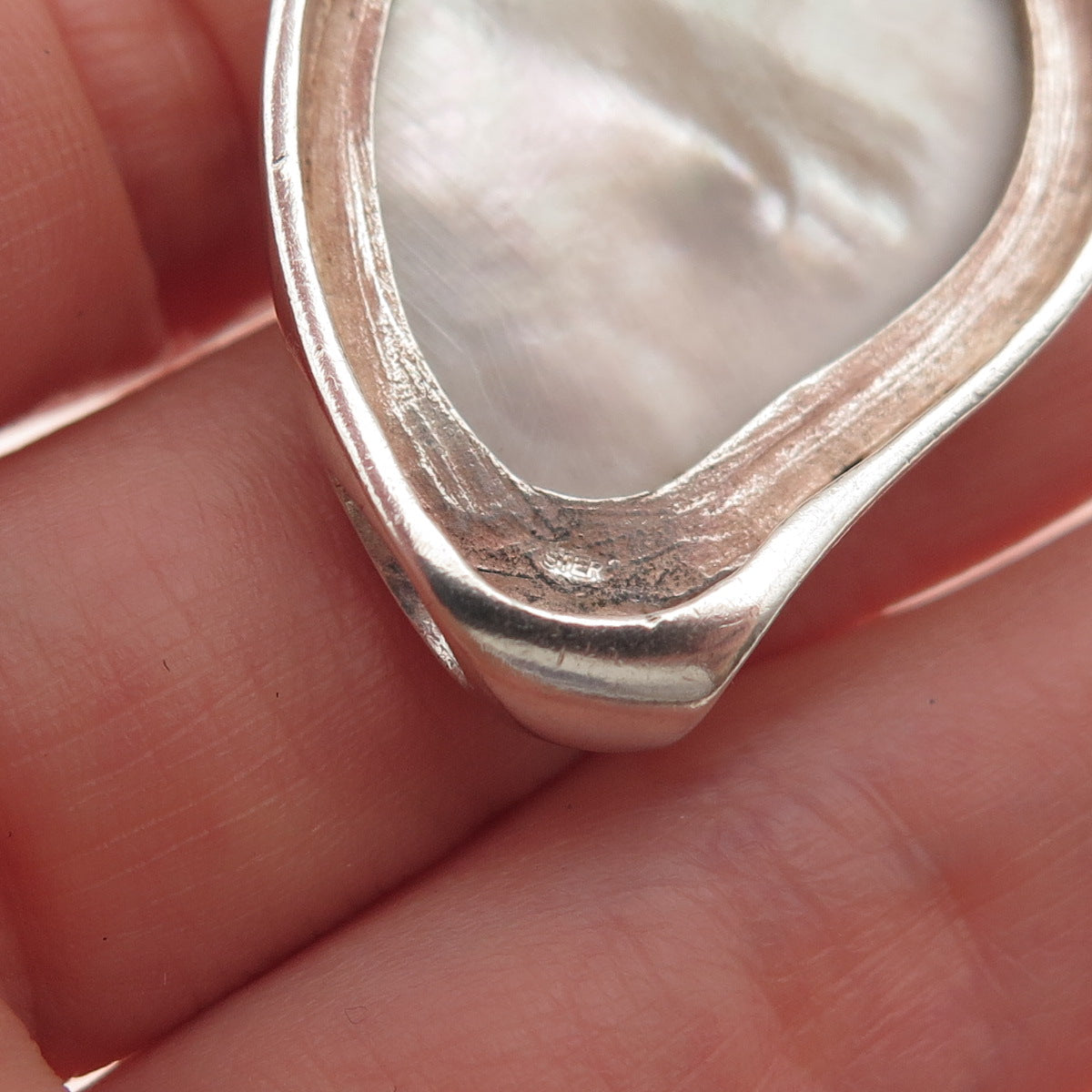 925 Sterling Silver Vintage Real MOP Modernist Slide Pendant