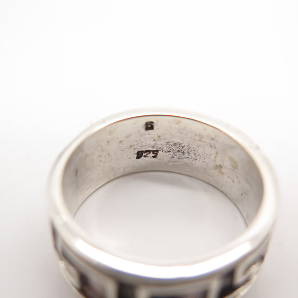 925 Sterling Silver Vintage Meander Band Ring Size 7 3/4