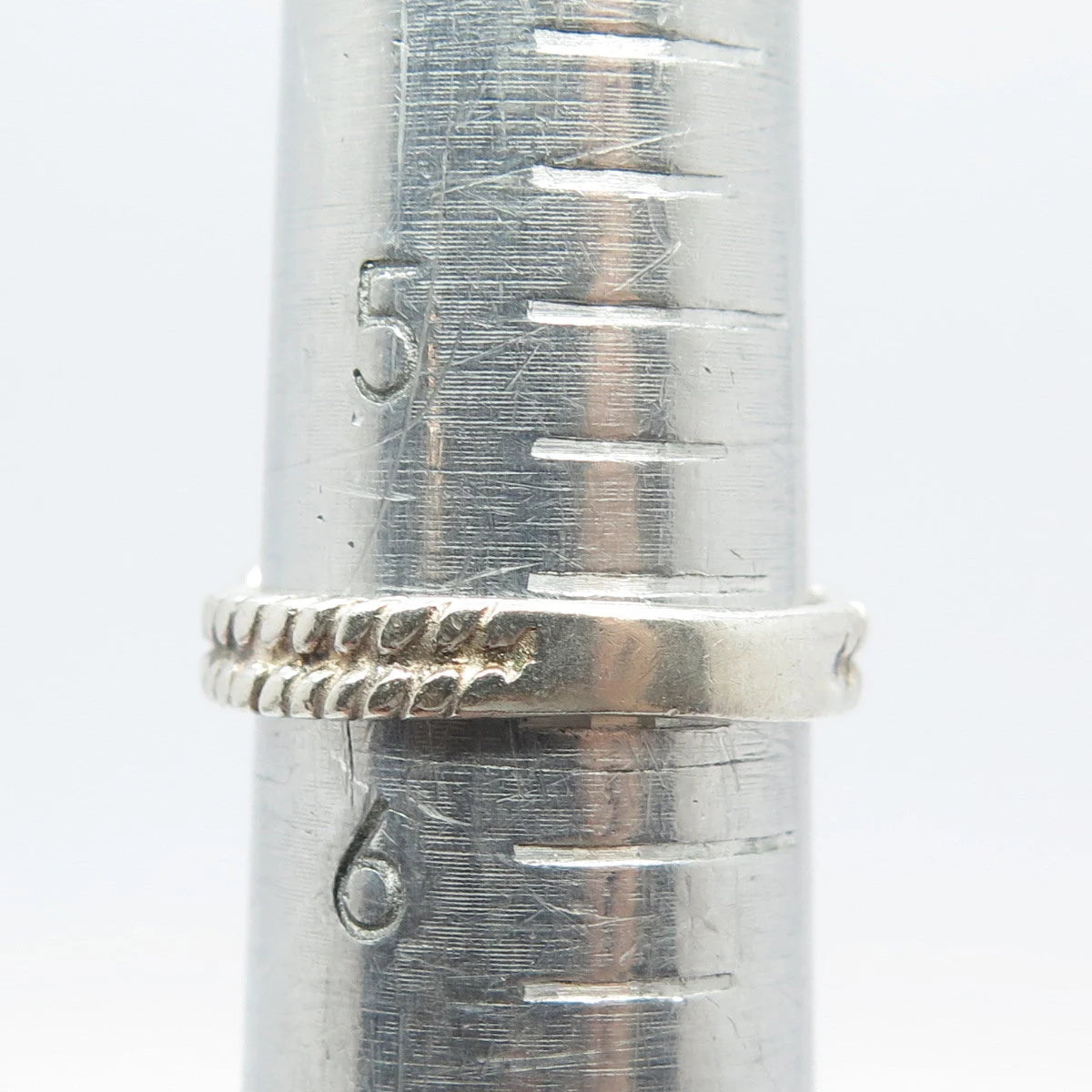 925 Sterling Silver Vintage Cutout Double Heart Ring Size 5.75