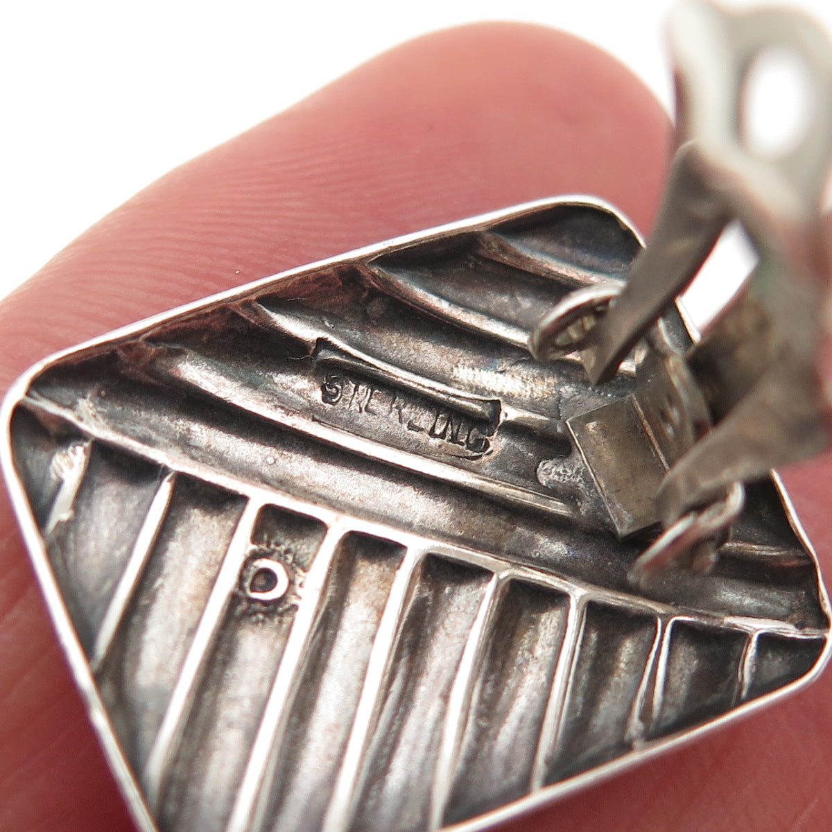925 Sterling Silver Vintage Modernist Ribbed Oxidized Clip On Earrings