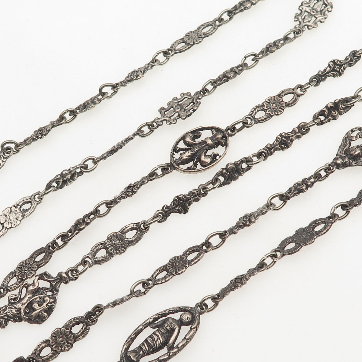 800 Silver Antique Art Deco European Floral Chain Necklace 36" (repair needed)