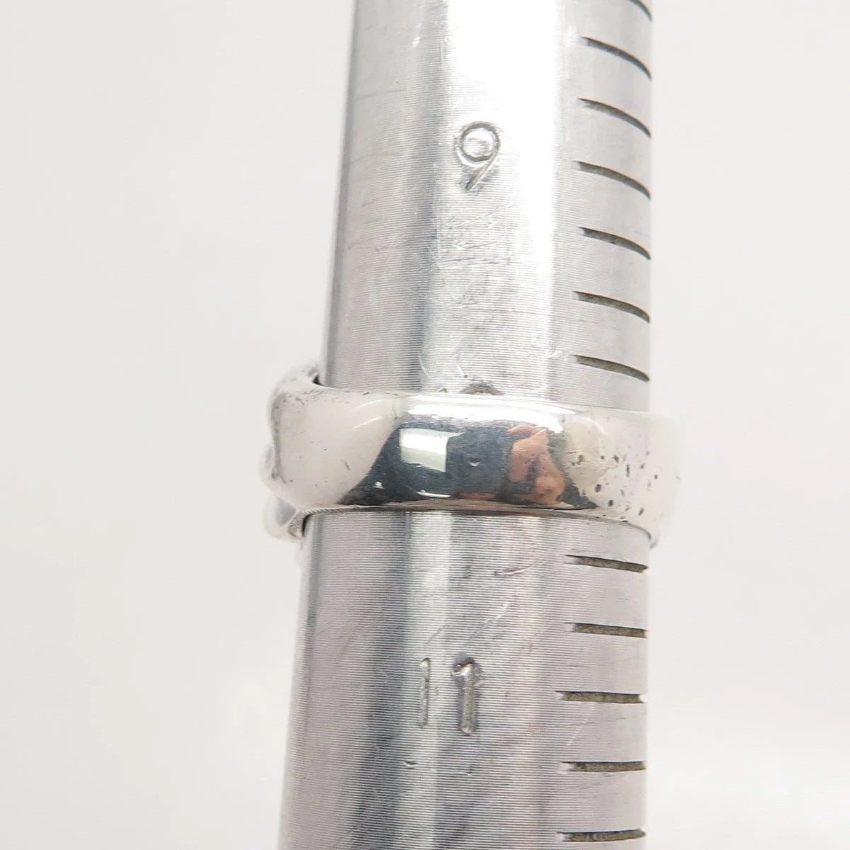 925 Sterling Silver Vintage Ribbed Ring Size 10.5