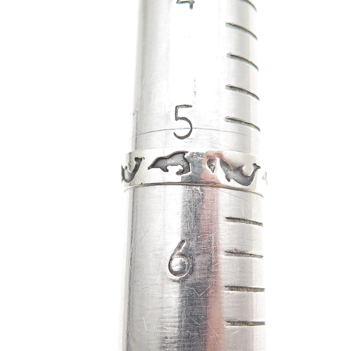 925 Sterling Silver Vintage Dolphin All Around Oxidized Band Ring Size 5.5