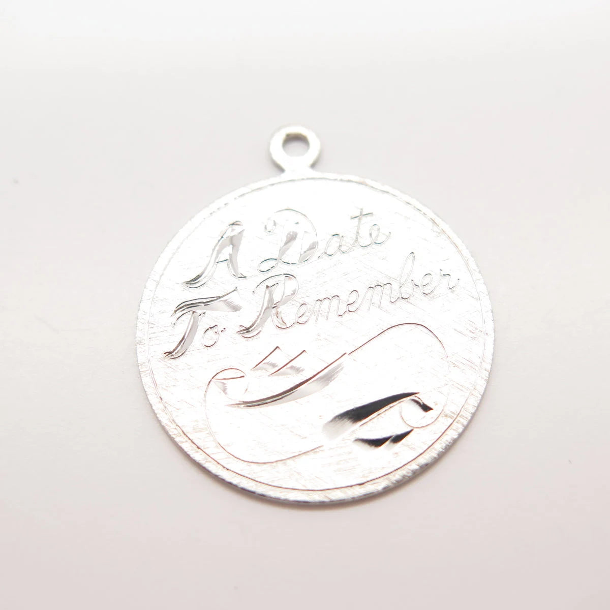 925 Sterling Silver Vintage "A Date To Remember" Etched Pendant