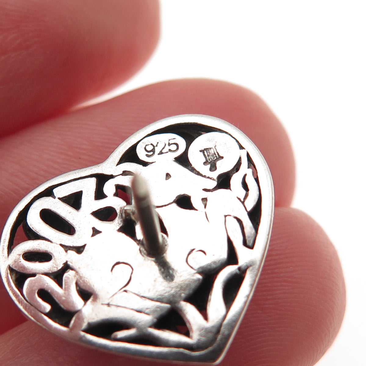 John Hardy 925 Sterling Silver Vintage Heart Dotted Tie Tack / Lapel Pin