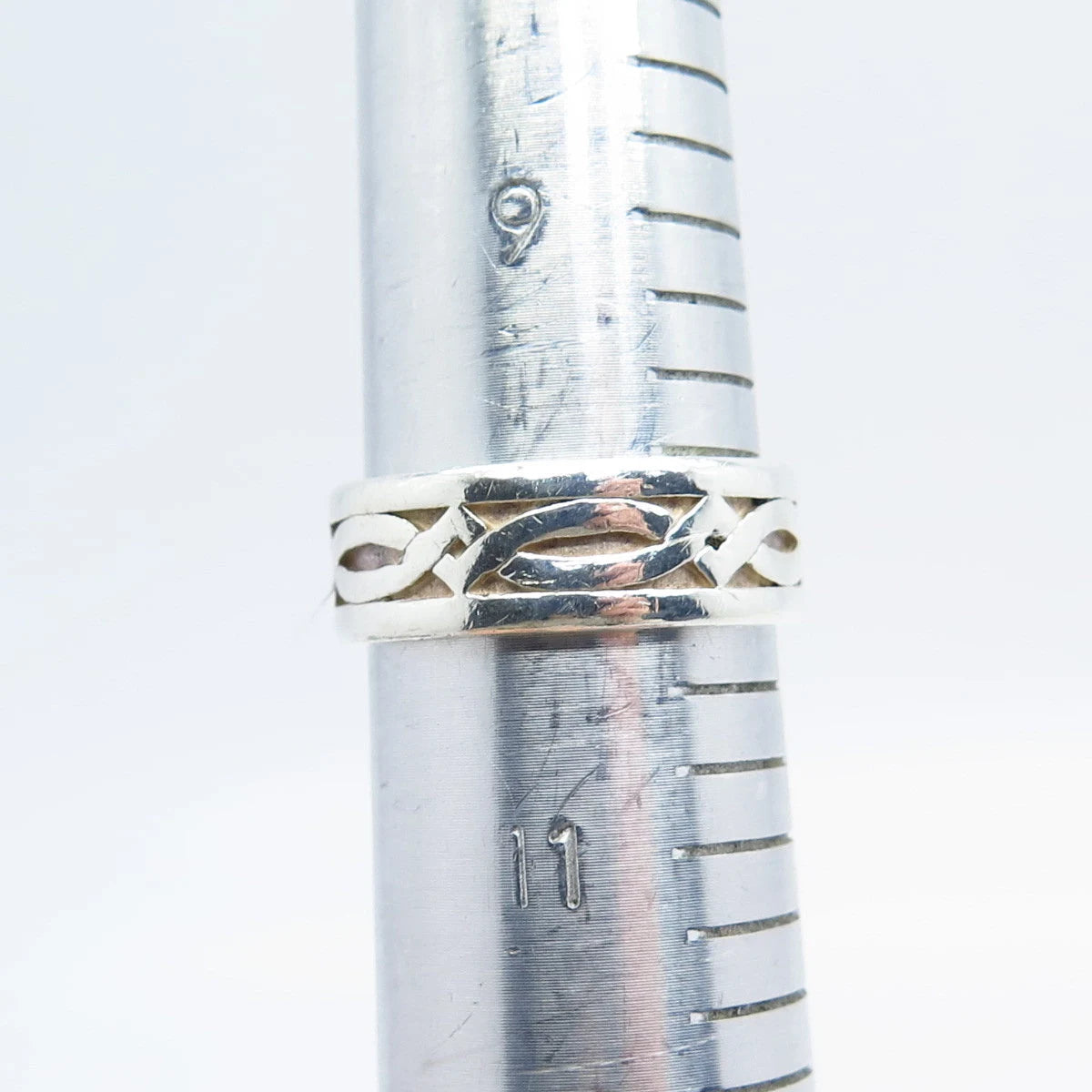 925 Sterling Silver Vintage Celtic Band Ring Size 9.75