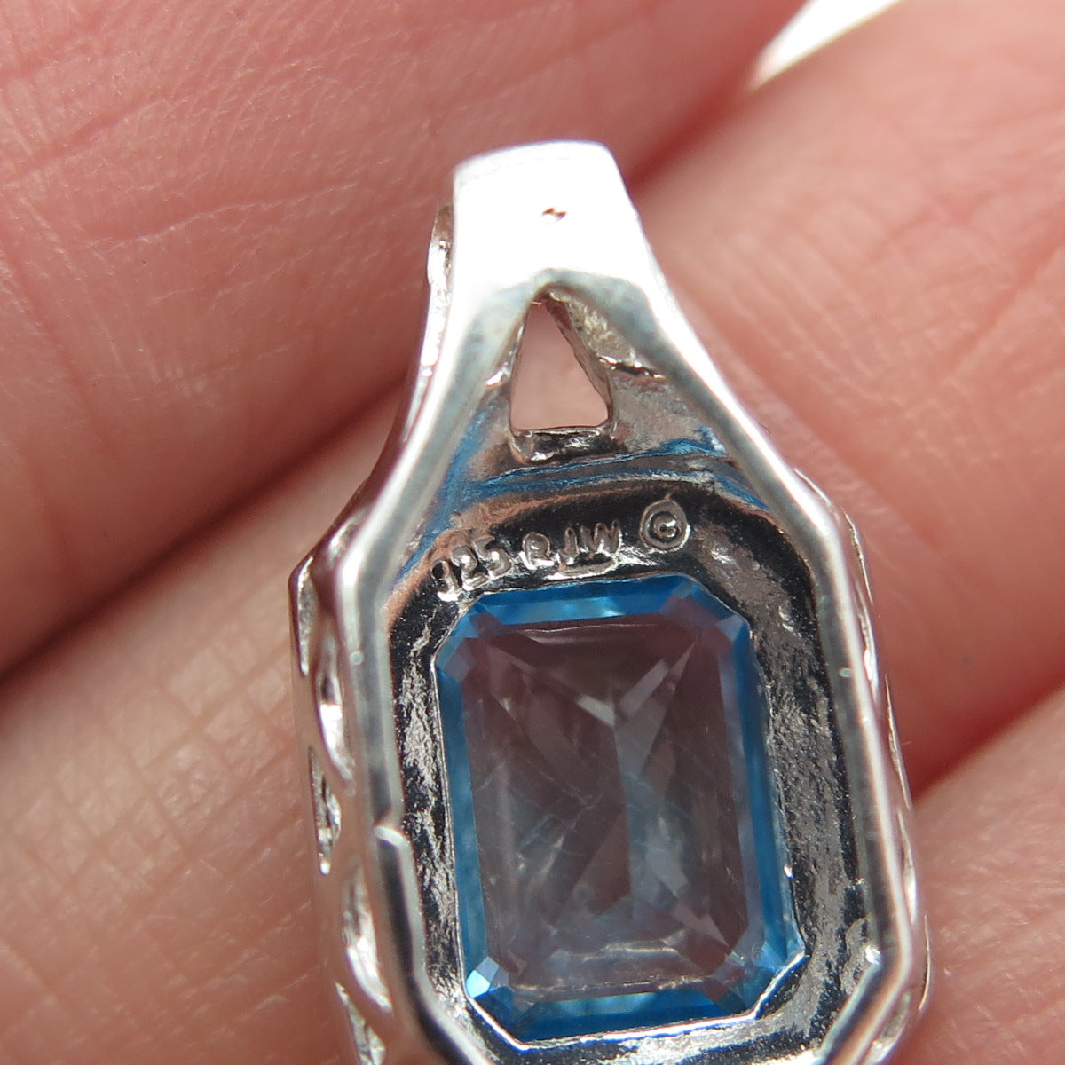 925 Sterling Silver Real Round-Cut Diamond & Blue Topaz Minimalist Pendant