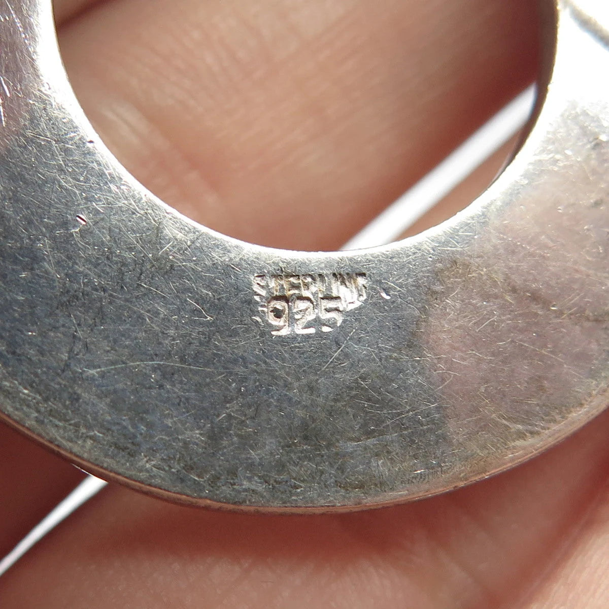 925 Sterling Silver Vintage Open Circle Pin Brooch / Pendant
