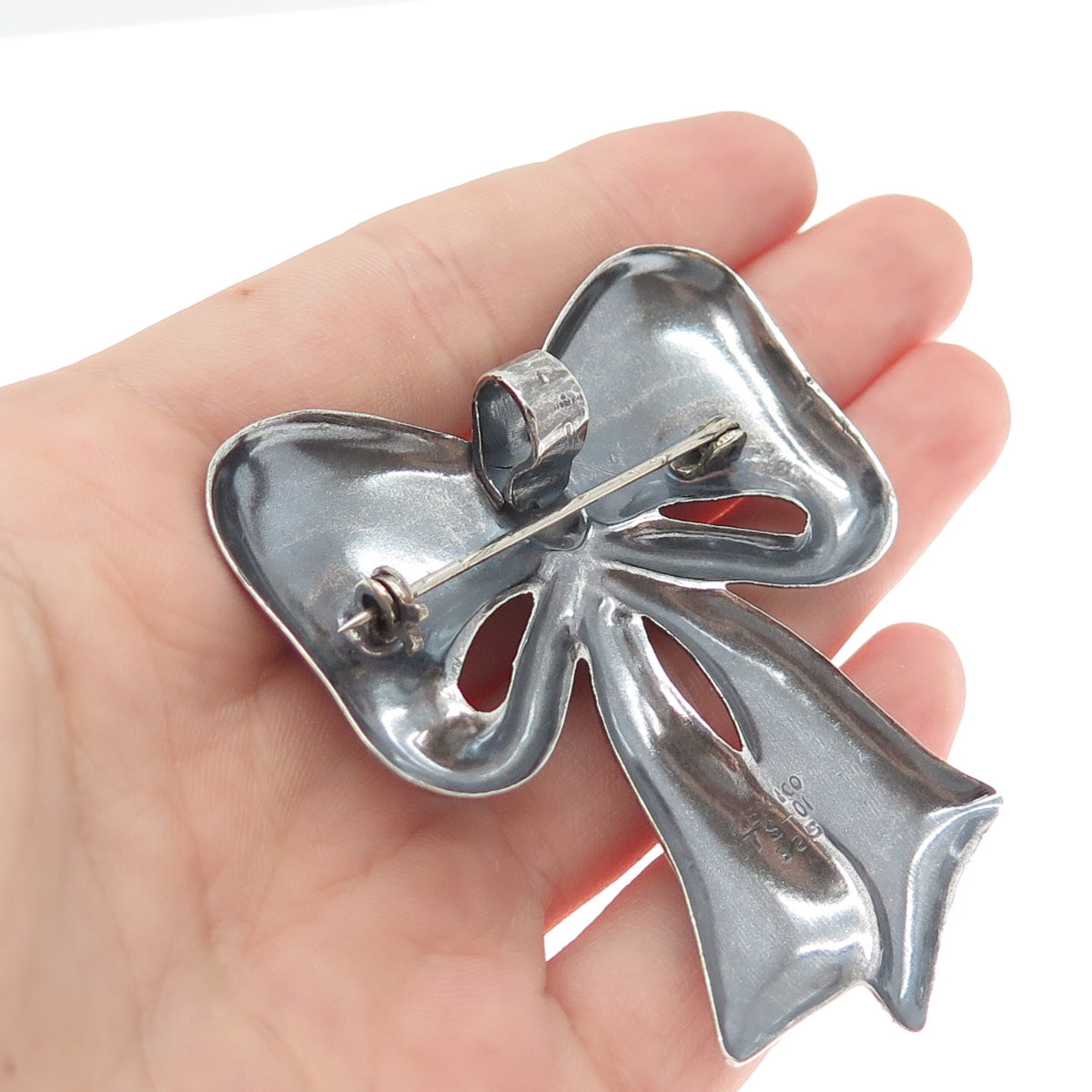925 Sterling Silver Vintage Mexico Ribbon Bow Oxidized Pin Brooch / Pendant