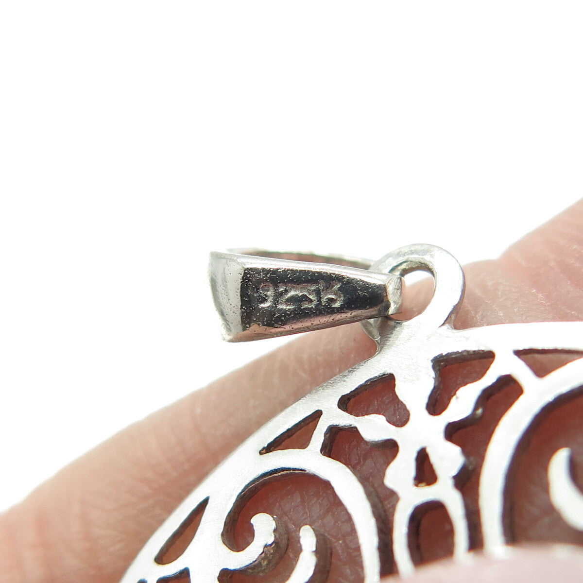 925 Sterling Silver Vintage Ornate Round Pendant