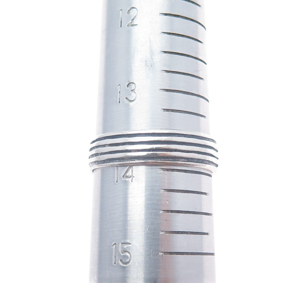 925 Sterling Silver Vintage Lined Oxidized Band Ring Size 14