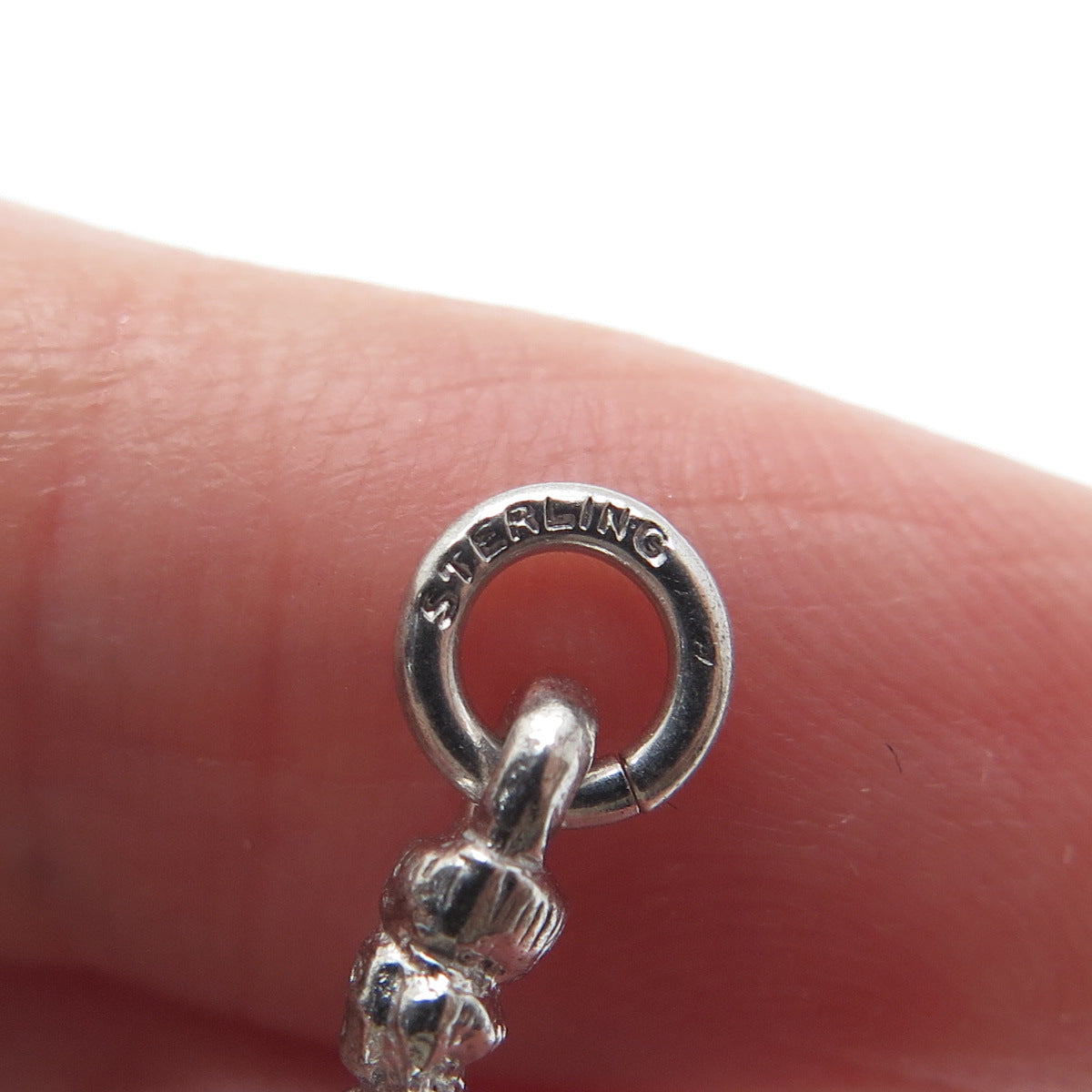 925 Sterling Silver Vintage Queen Oxidized Minimalist 3D Charm Pendant