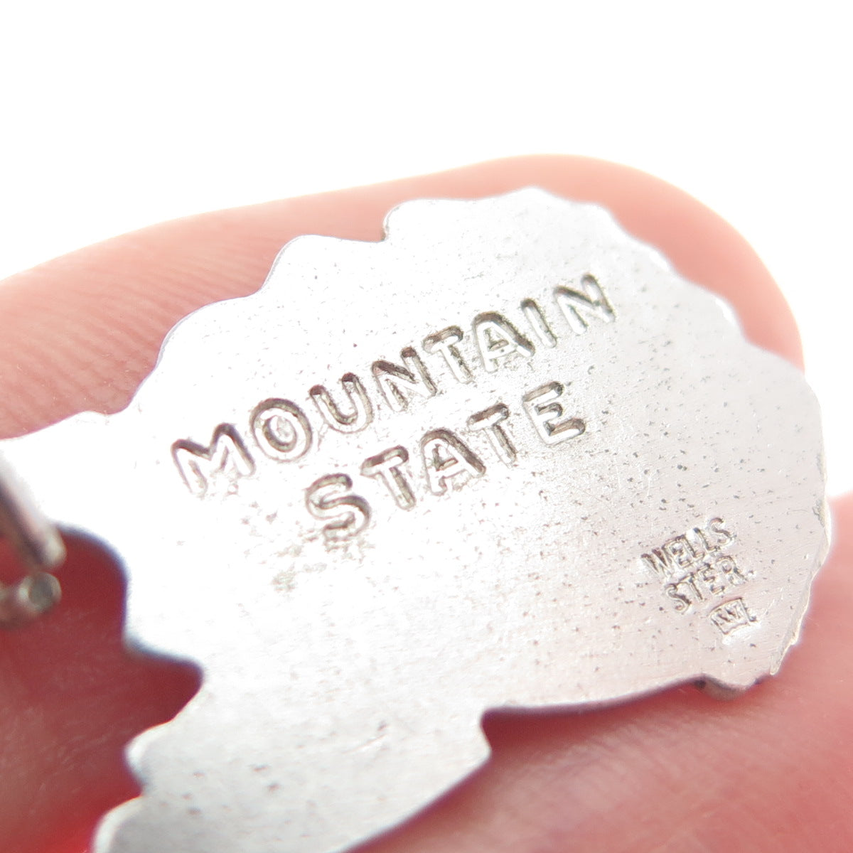 WELLS 925 Sterling Silver Vintage West Virginia Mountain State Map Charm Pendant