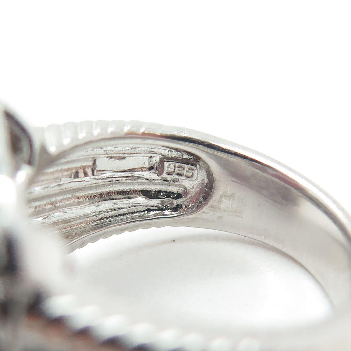 925 Sterling Silver Real Cushion-Cut Amethyst & White Topaz Ring Size 7