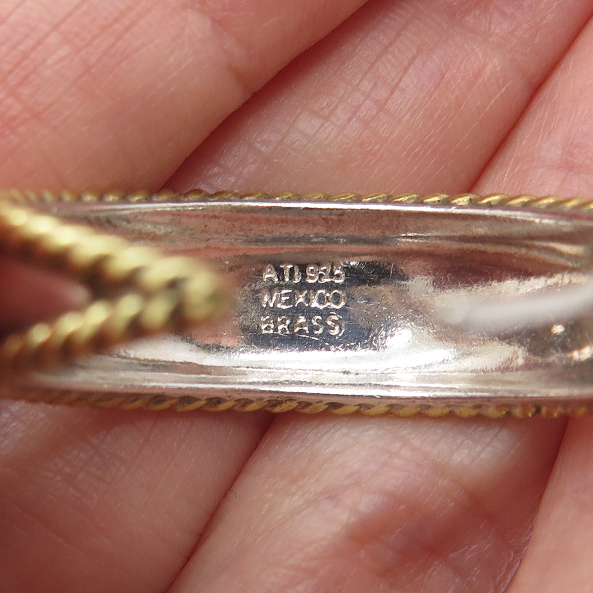 ATI ANNIKA WITT 925 Sterling Silver 2-Tone Vintage Mexico Crescent Hoop Earrings