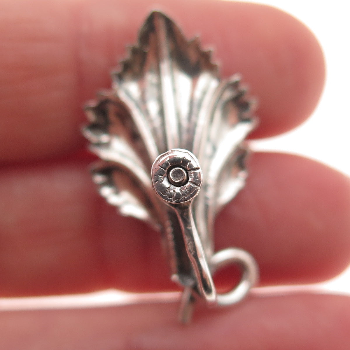 925 Sterling Silver Antique Art Deco Floral Oxidized Screw Back Earrings