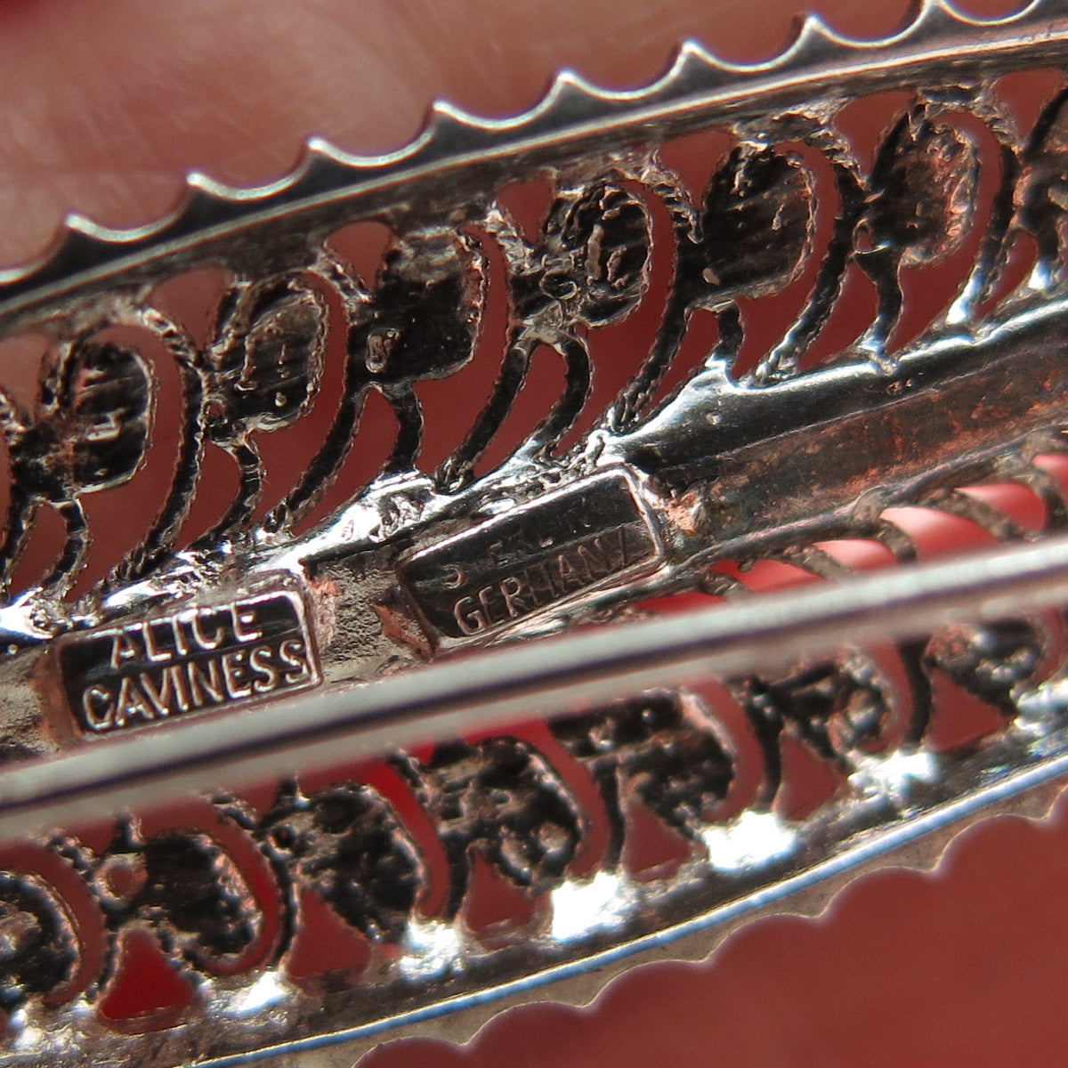ALICE CAVINESS 925 Sterling Silver Antique Germany Feather Filigree Pin Brooch