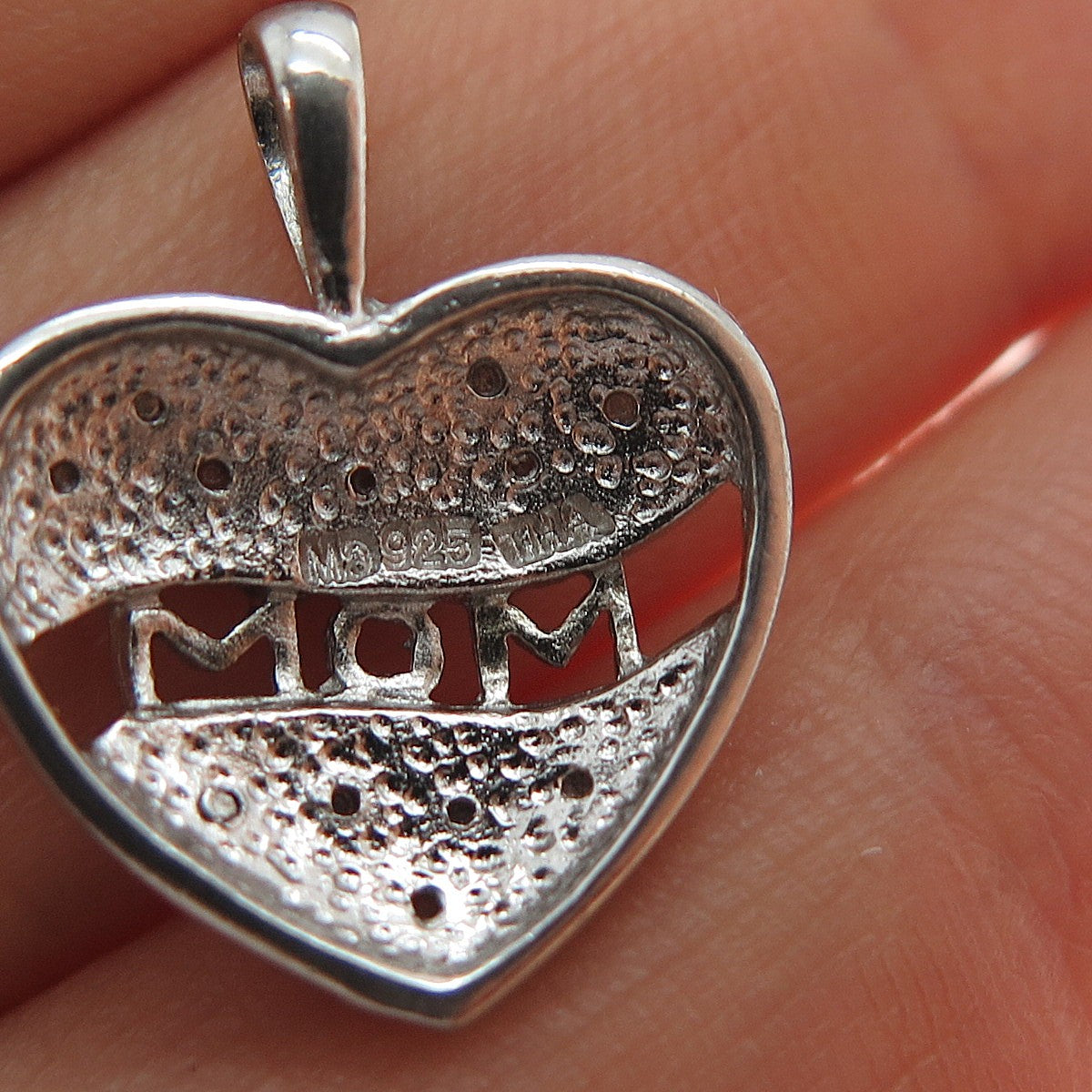 925 Sterling Silver Real Round-Cut Diamond Mom Heart Mini Charm Pendant