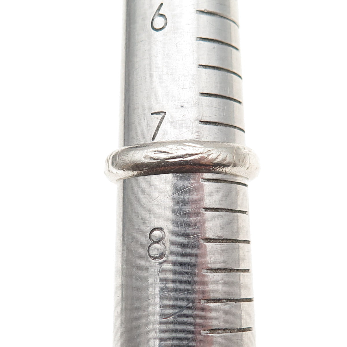 925 Sterling Silver Vintage Engraved Oxidized Band Ring Size 7.5