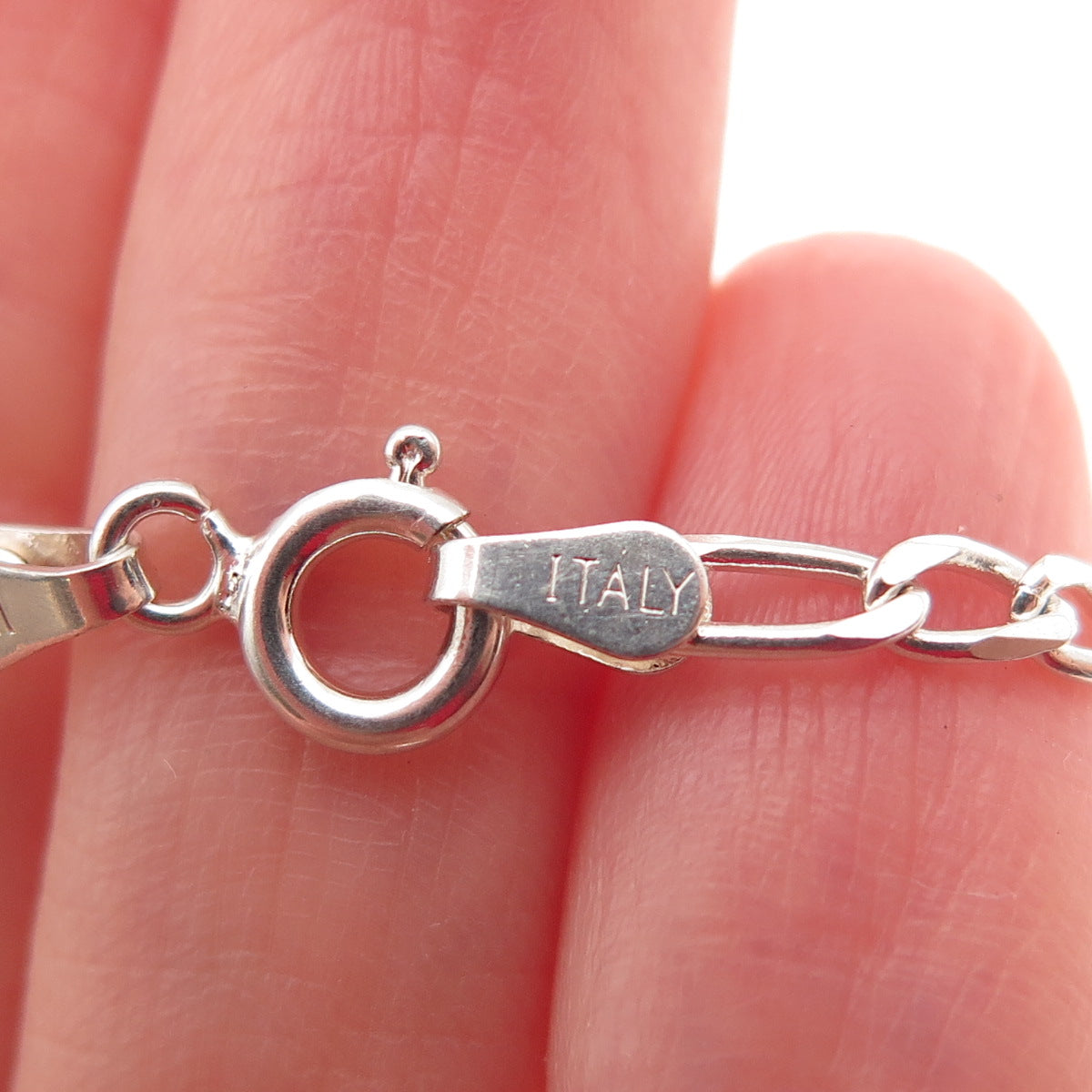 925 Sterling Silver Vintage Italy Figaro Link Bracelet 7"