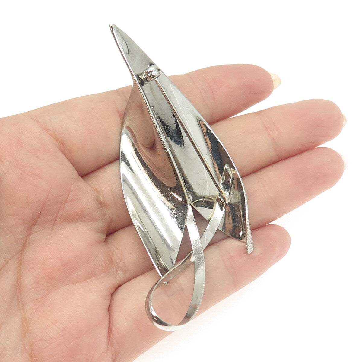 NAPIER 925 Sterling Silver Vintage Striped Leaf Pin Brooch