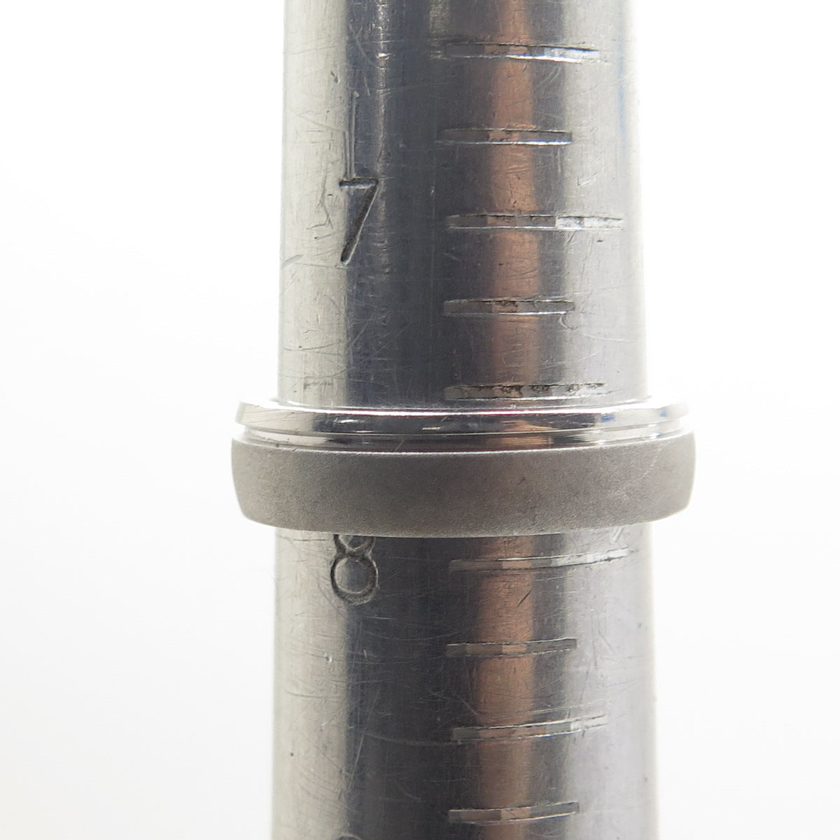 925 Sterling Silver Modernist Band Ring Size 8