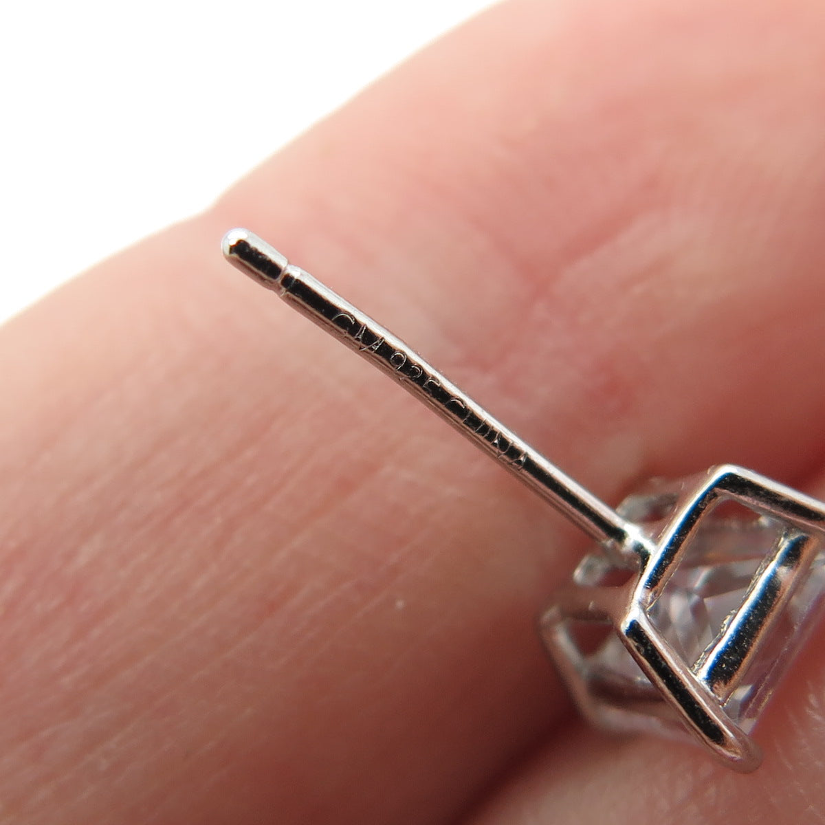 925 Sterling Silver Princess-Cut Shaped White C Z Stud Earrings