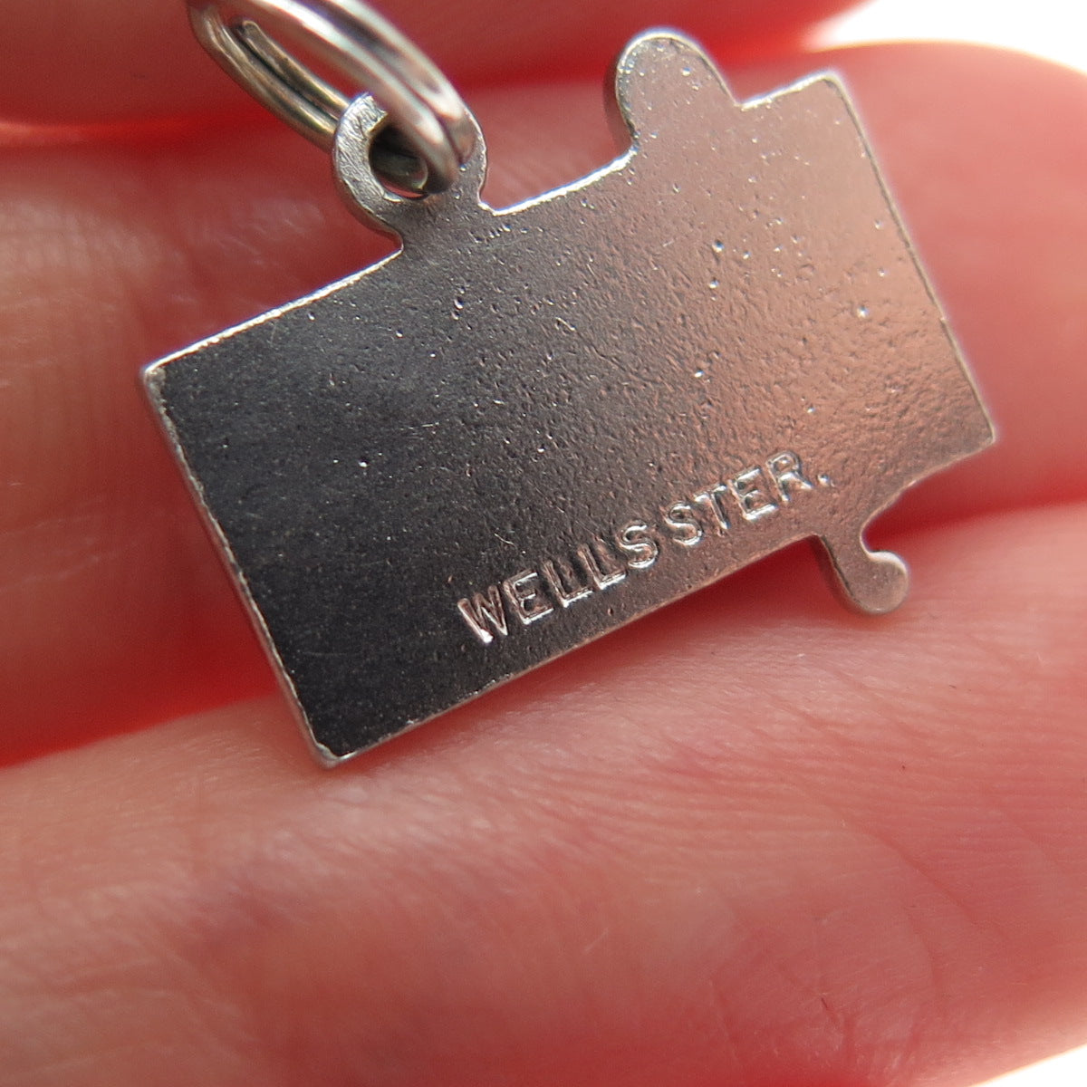 WELLS Sterling Silver Vintage Treble Clef Music Notes Minimalist Charm Pendant