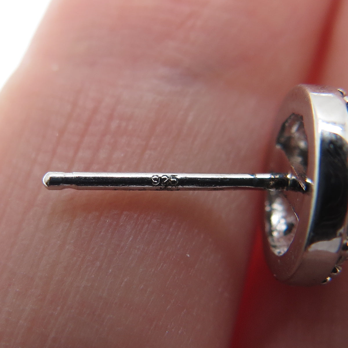 925 Sterling Silver Round-Cut Shaped C Z Sparkle Stud Earrings