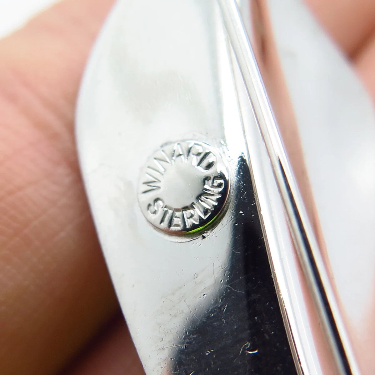 925 Sterling Silver Vintage Winard Leaf Textured Pin Brooch