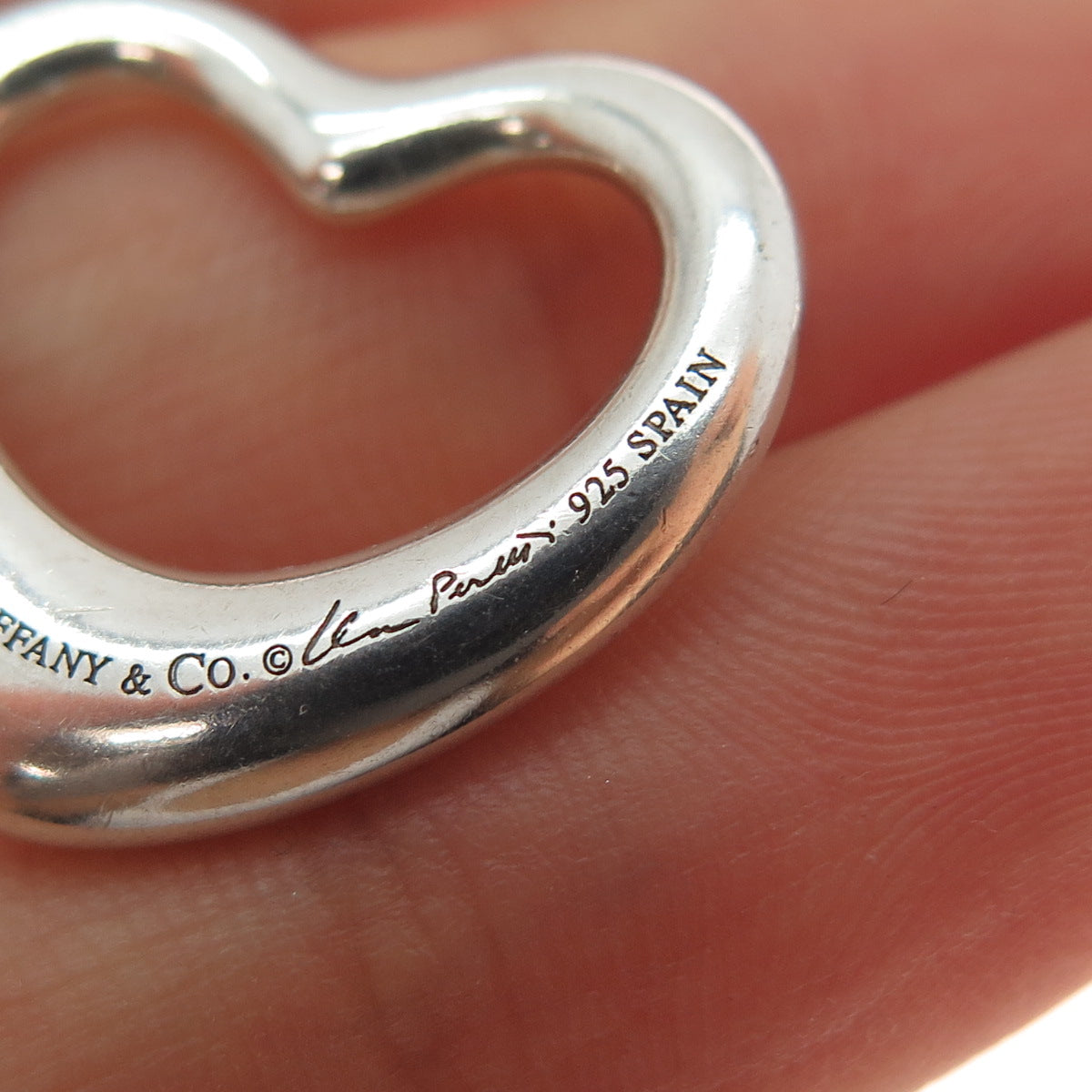 TIFFANY & CO. Elsa Peretti 925 Sterling Silver Vintage 20mm Open Heart Pendant