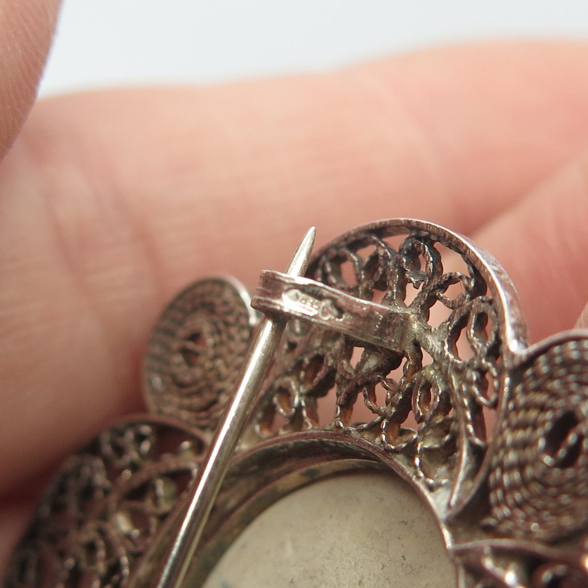 835 Silver Antique Ceramic Windmill Filigree Pin Brooch