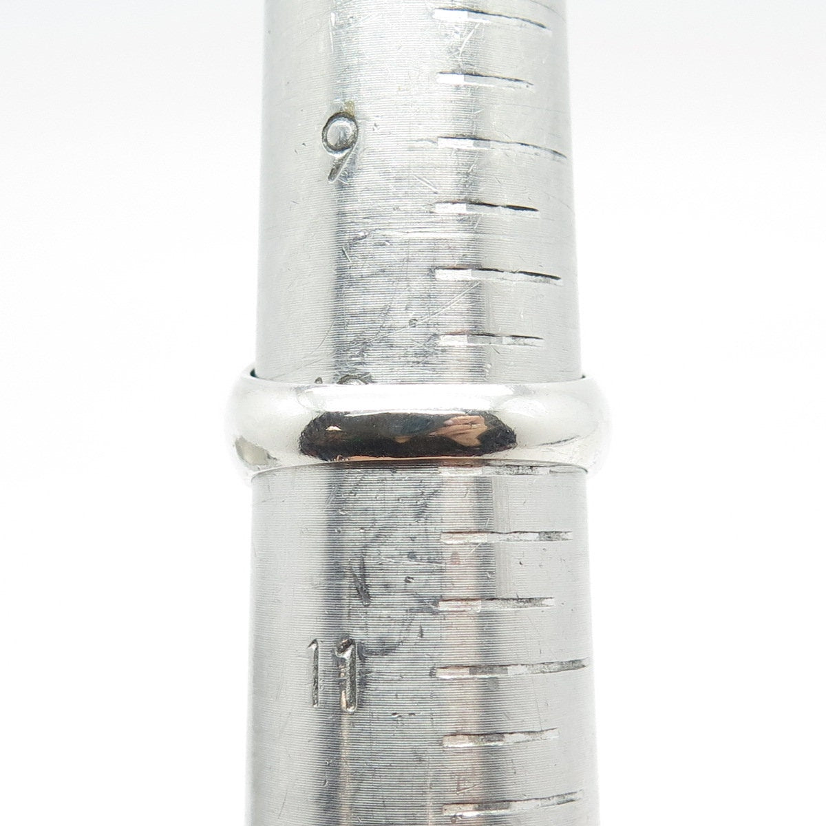 925 Sterling Silver Vintage Ribbed Ring Size 10.25