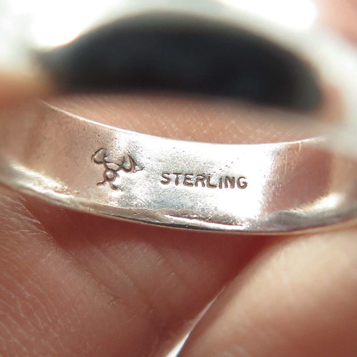 BEE 925 Sterling Silver Vintage Classic Wedding Band Ring Size 8.75