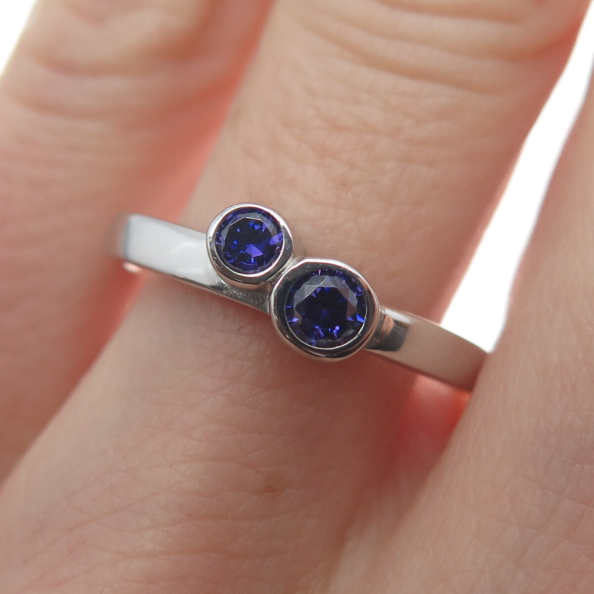 925 Sterling Silver Round-Cut Purple C Z Ring Size 8