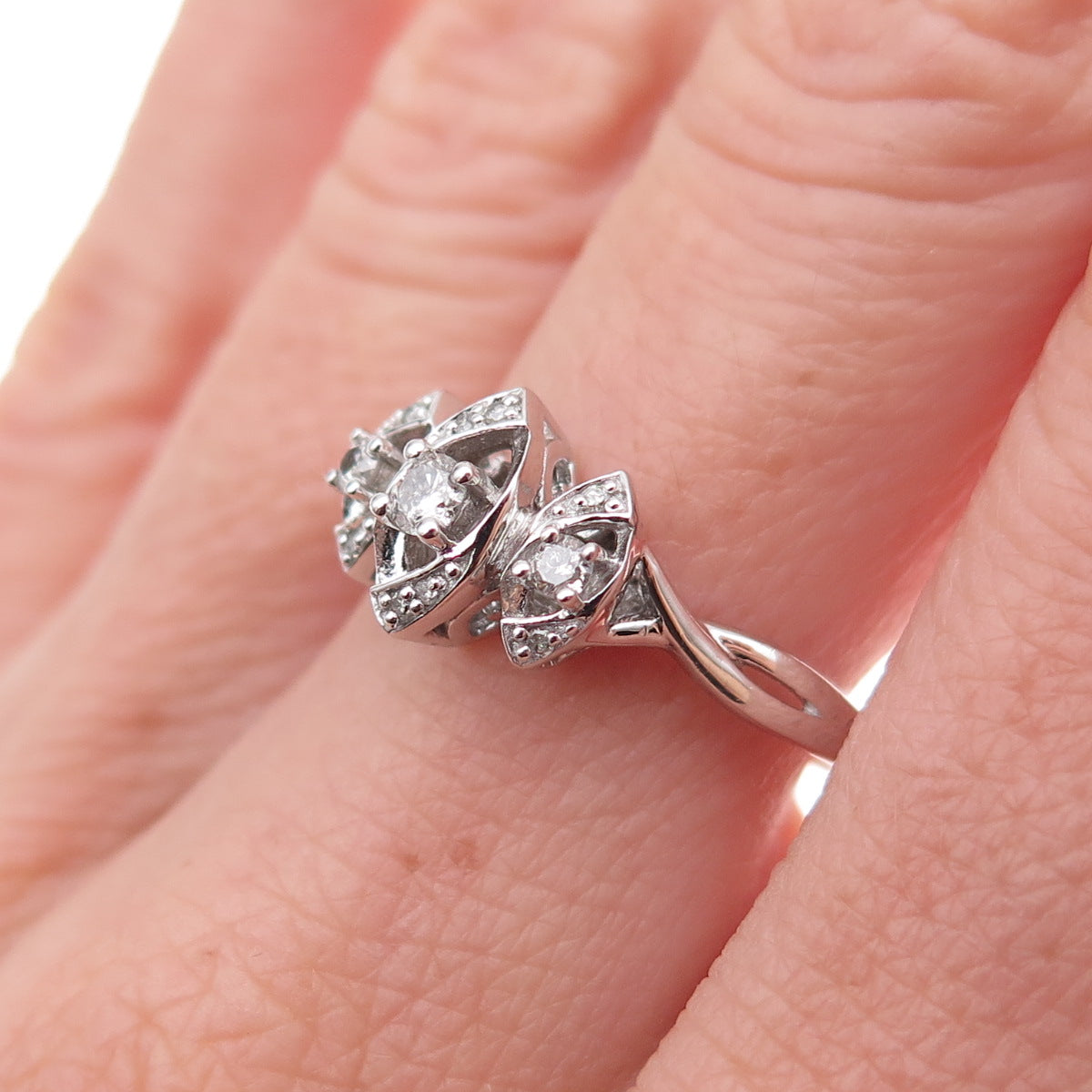 Sai 925 Sterling Silver Real Round-Cut Diamond Ring Size 7