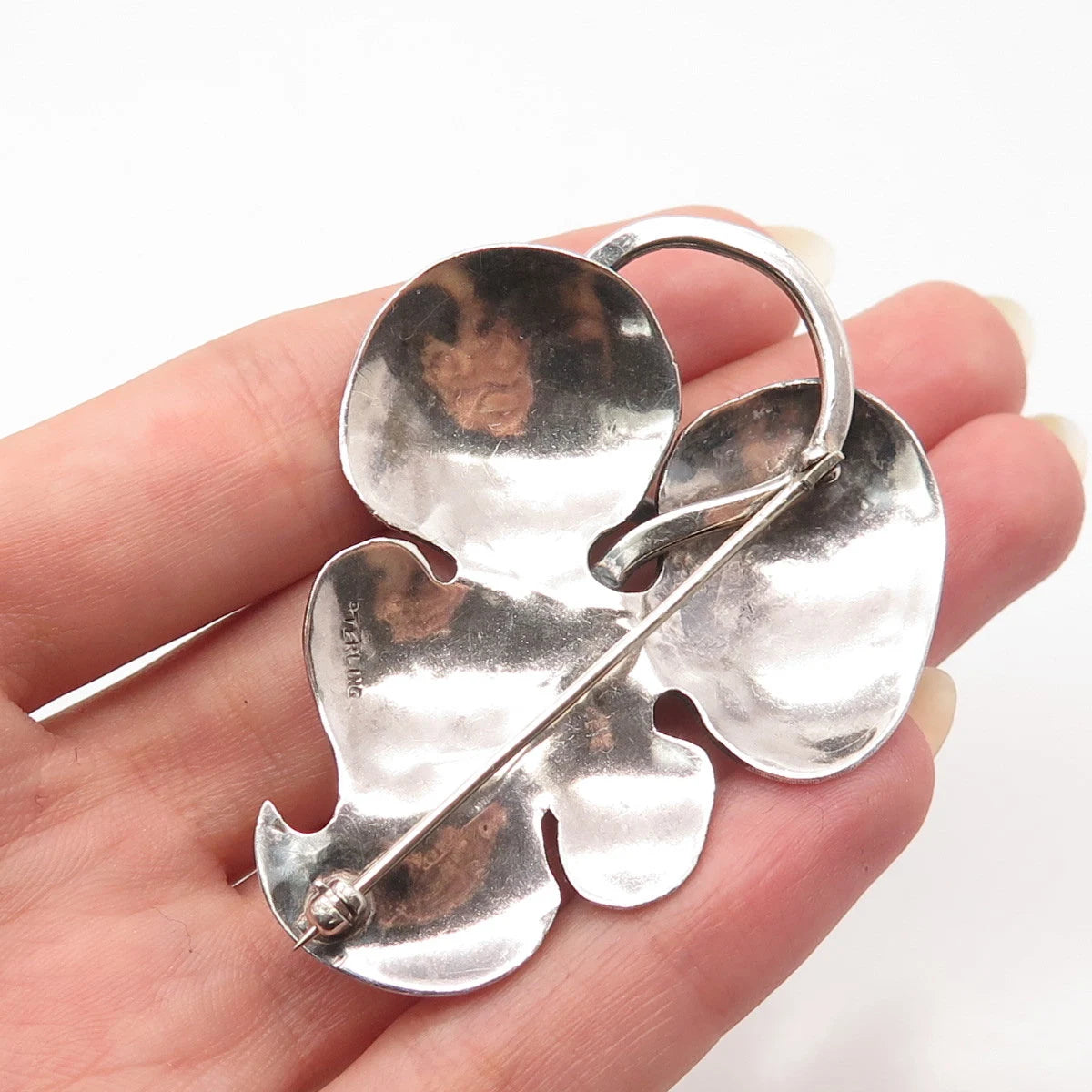 925 Sterling Silver Vintage Grape Leaf Pin Brooch
