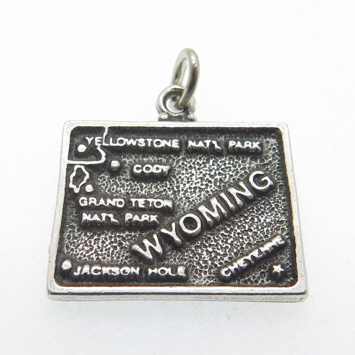 925 Sterling Silver Vintage Wyoming State Map Minimalist Oxidized Charm Pendant