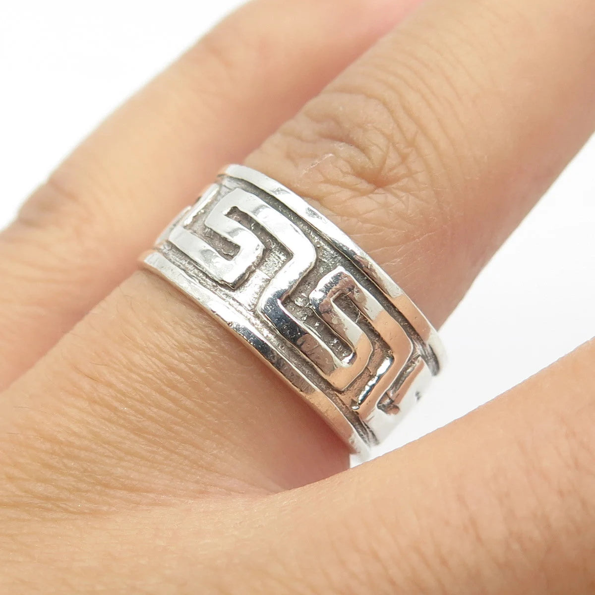 925 Sterling Silver Vintage Greek Maze Band Ring Size 8