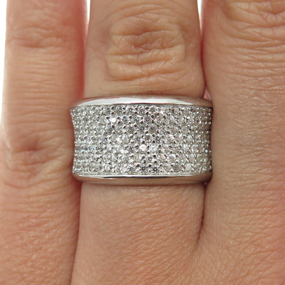 HAN 925 Sterling Silver Round-Cut Shaped C Z Band Ring Size 7.5