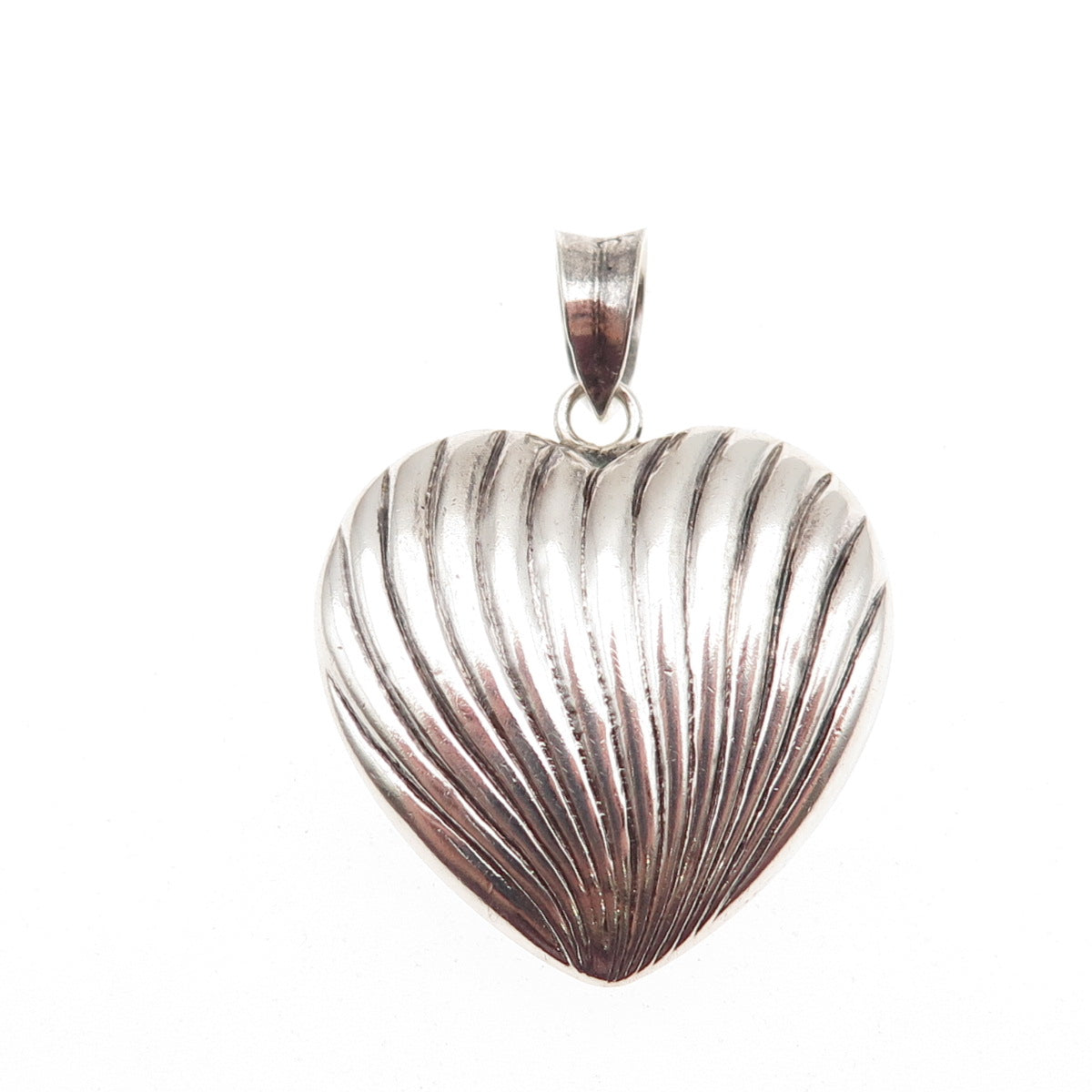 925 Sterling Silver Vintage Modernist Ribbed Heart Oxidized Charm Pendant