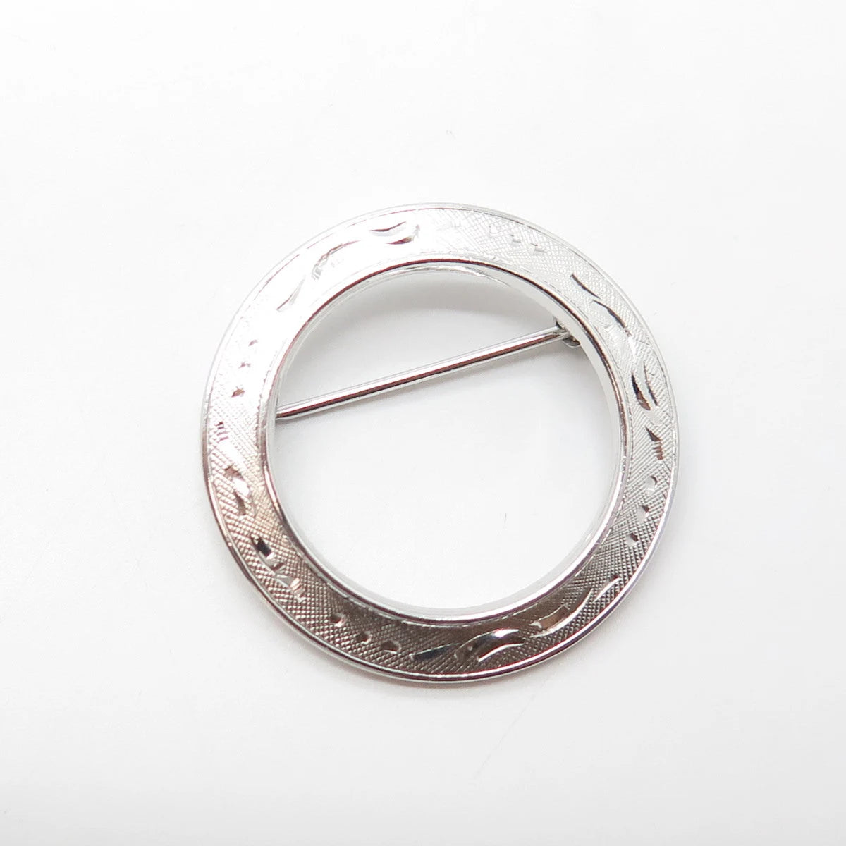 925 Sterling Silver Vintage Engraved Swirl Mesh Open Round Pin Brooch