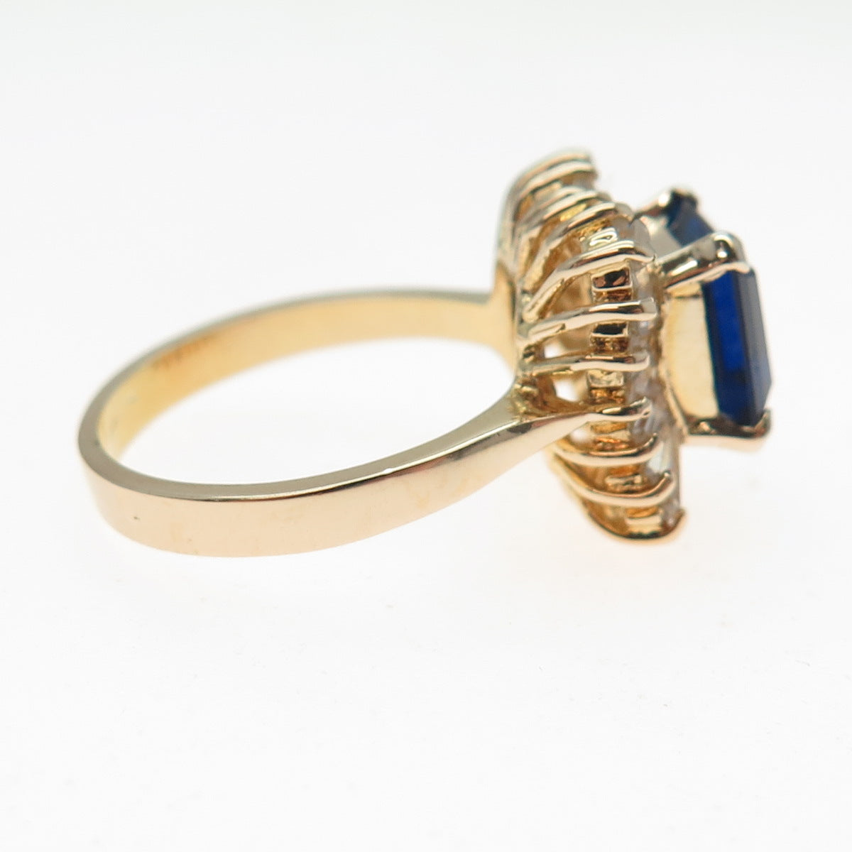 925 Sterling Silver Gold Plated Blue & White C Z Ring Size 8.25