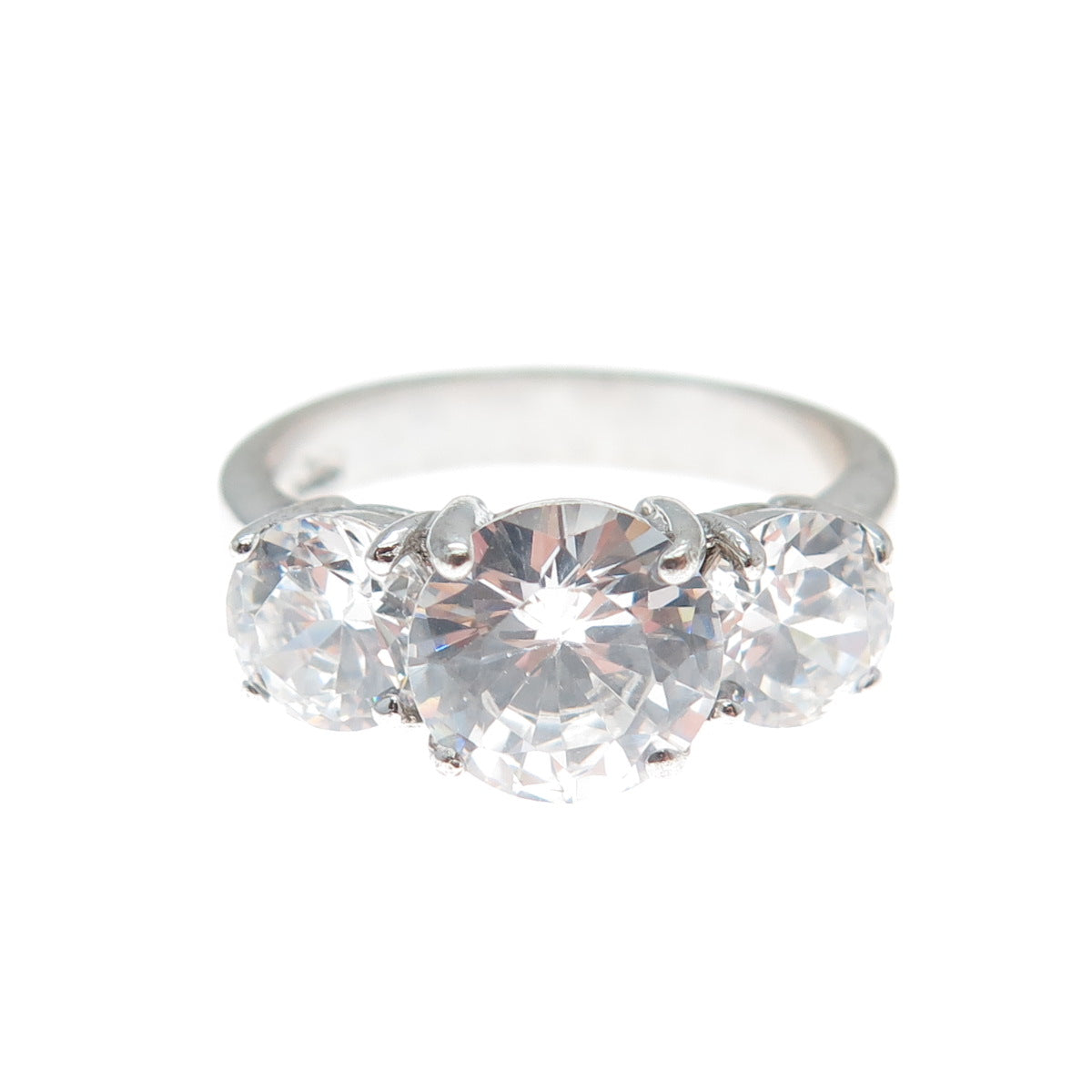 925 Sterling Silver Round-Cut C Z Engagement Ring Size 7.5