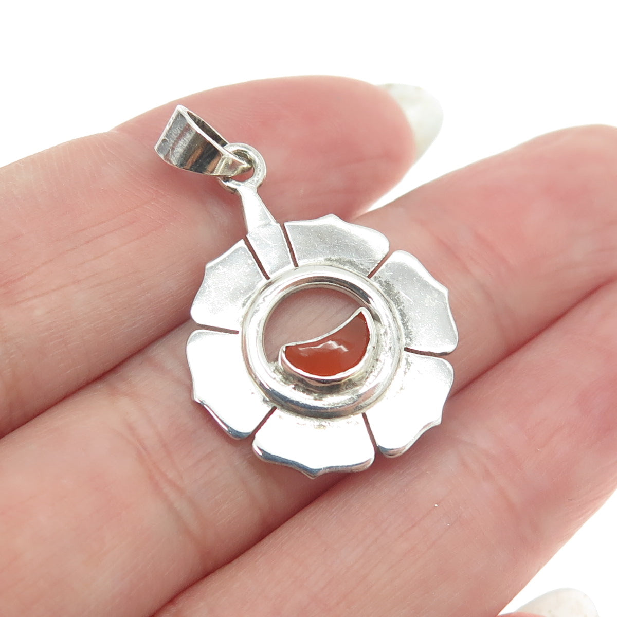 925 Sterling Silver Vintage Real Carnelian Modernist Flower Pendant