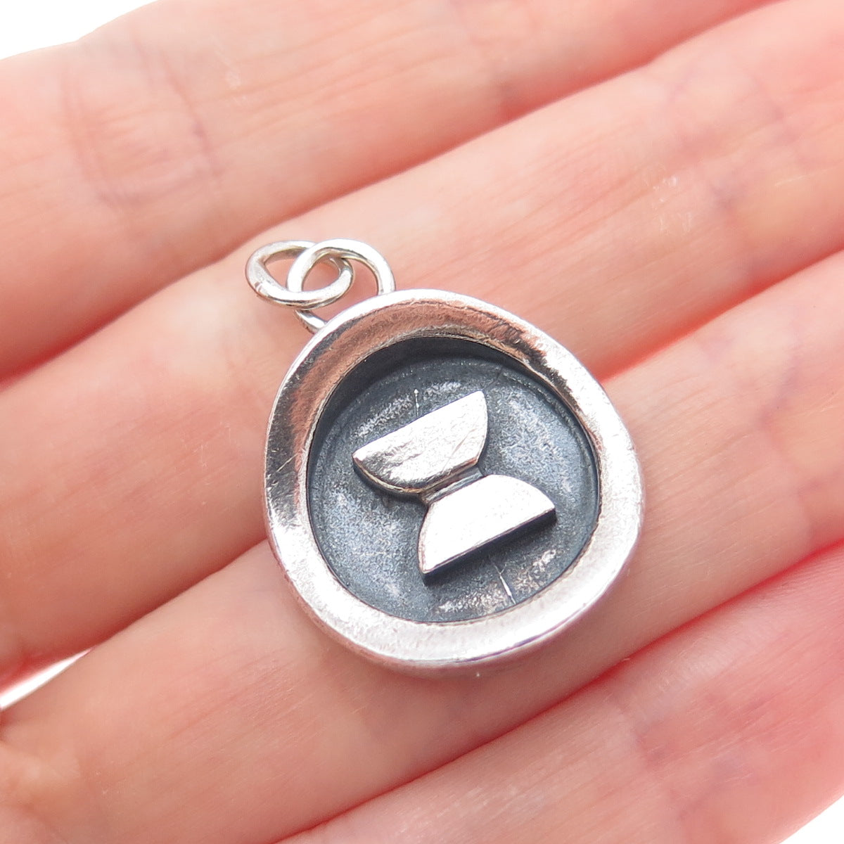925 Sterling Silver Vintage Modernist Hourglass Oxidized Charm Pendant