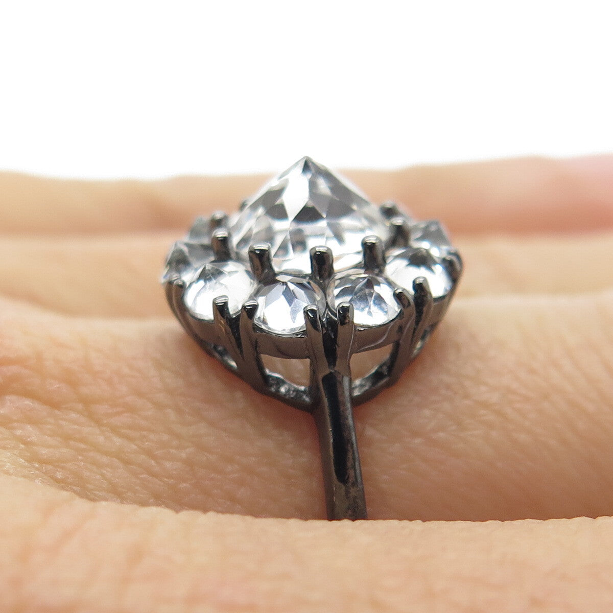 925 Sterling Silver Black Rhodium Real White Topaz Gem Cluster Ring Size 7.25