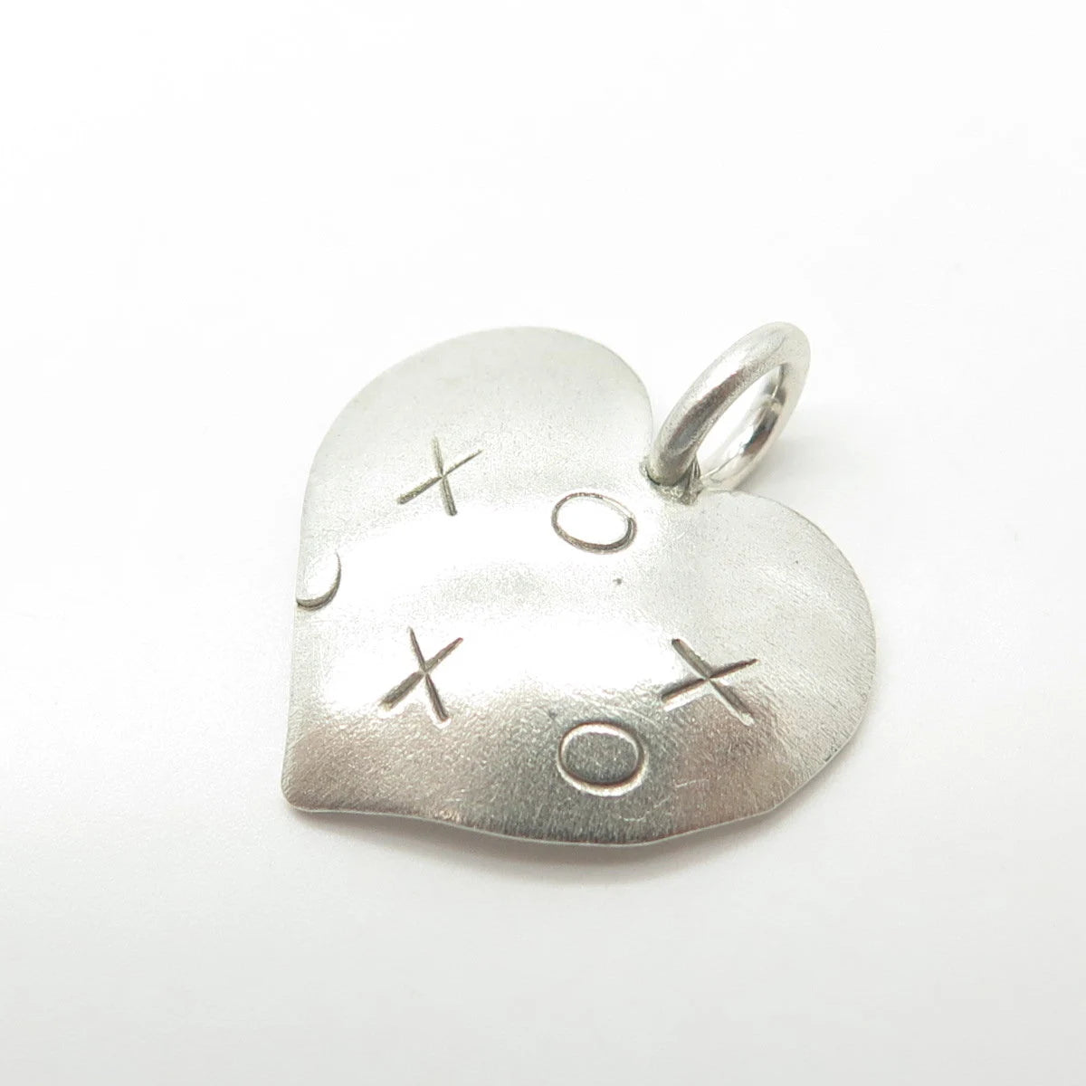 925 Sterling Silver Vintage XO - Kiss & Hug Heart Pendant