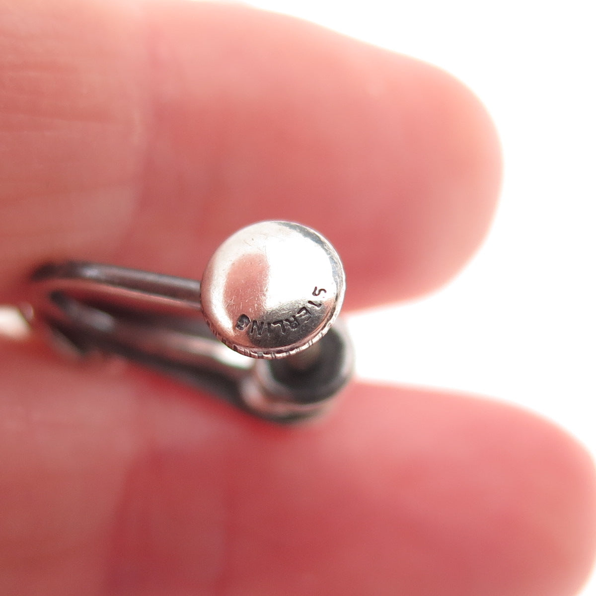 PHYLLIS SKLAR 925 Sterling Silver Vintage Modernist Oxidized Screw Back Earrings