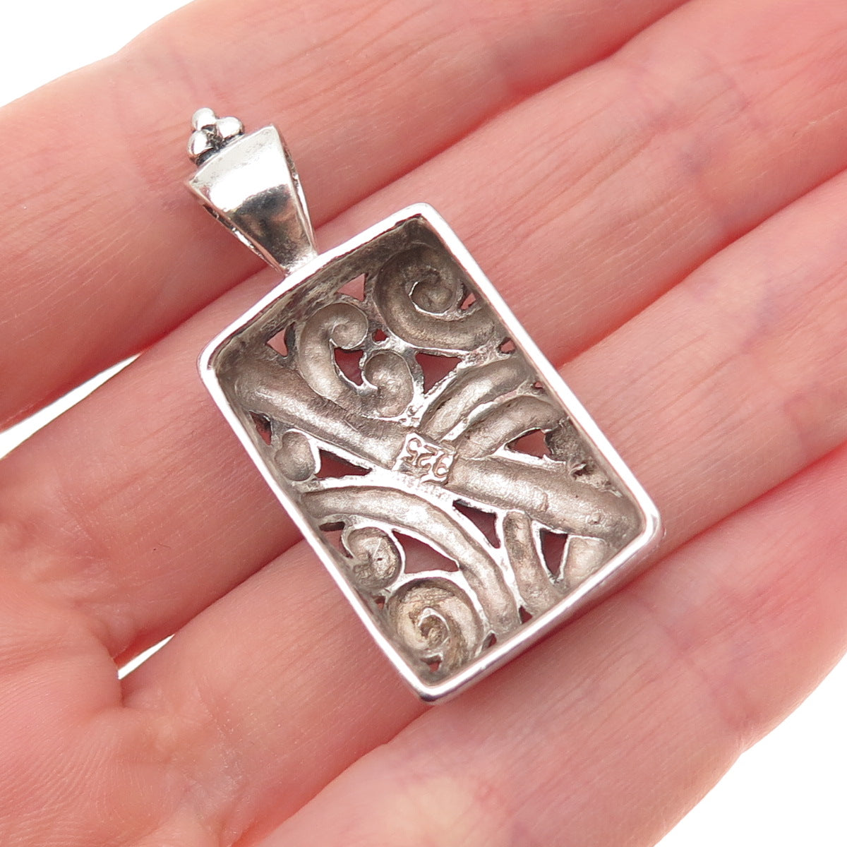 925 Sterling Silver Vintage Ornate Floral Oxidized Charm Pendant